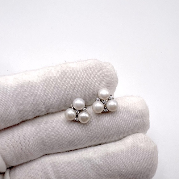 .925 Sterling Silver Simulated Pearl and Clear Cz Earrings - Picture 17 of 17